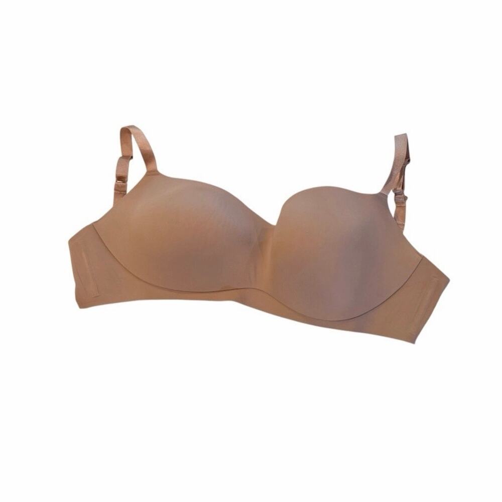 EBY Seamless Wireless Nude Relief Bra XL/DD Convertible Straps68 - Picture 2 of 5